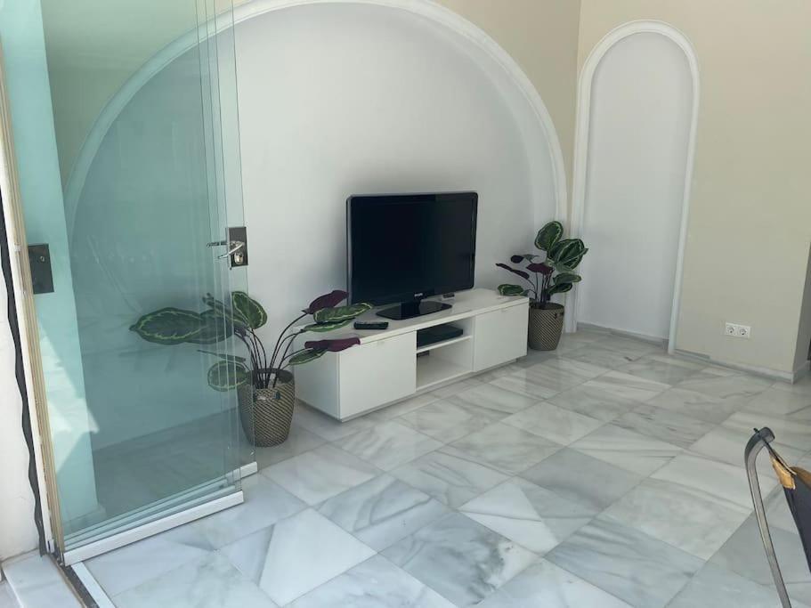 Sunny Villa Mijas With Large Pool Free Parking Málaga Esterno foto